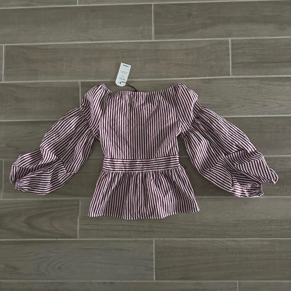 Express Striped Blouse - Picture 2 of 2
